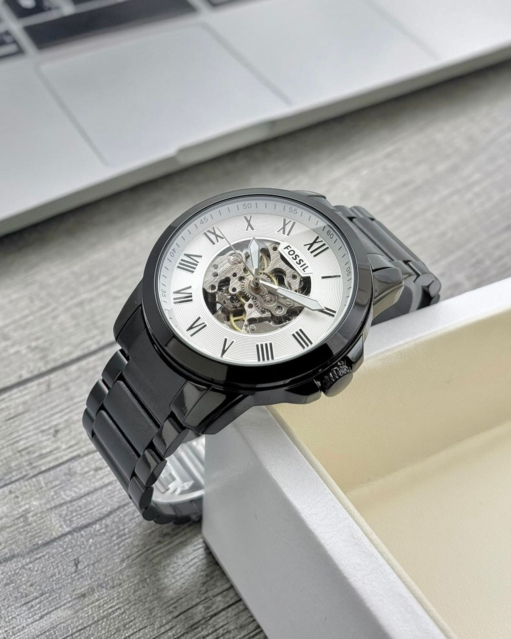 fashion is FOSSIL